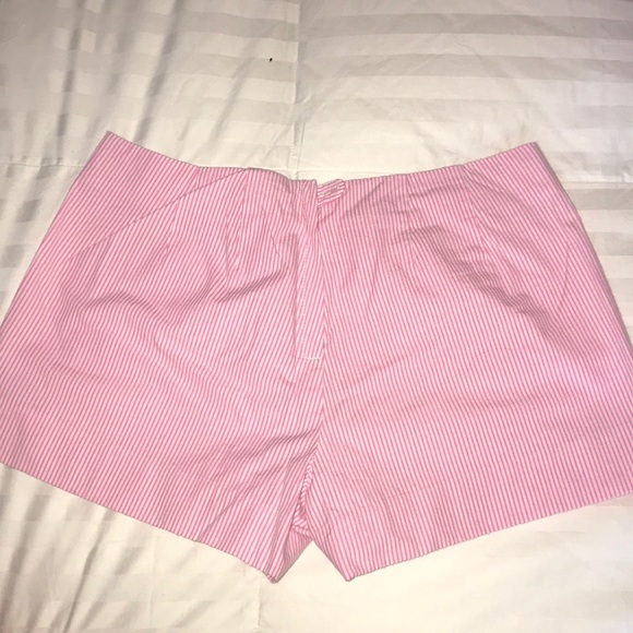 Pink Searsucker Lilly Pulitzer Shorts - Picture 2 of 3